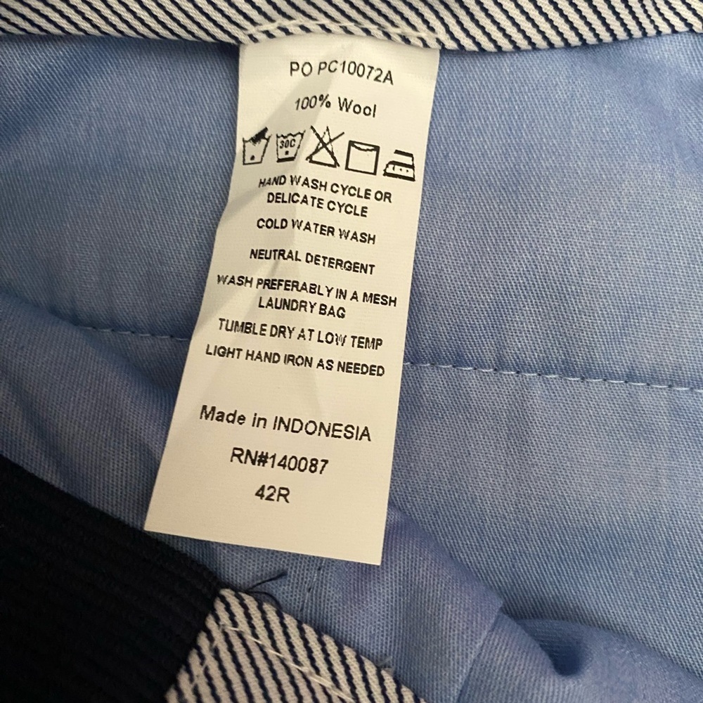 Hart Schaffner Marx Men's Khaki Chinos - Picture 3 of 4